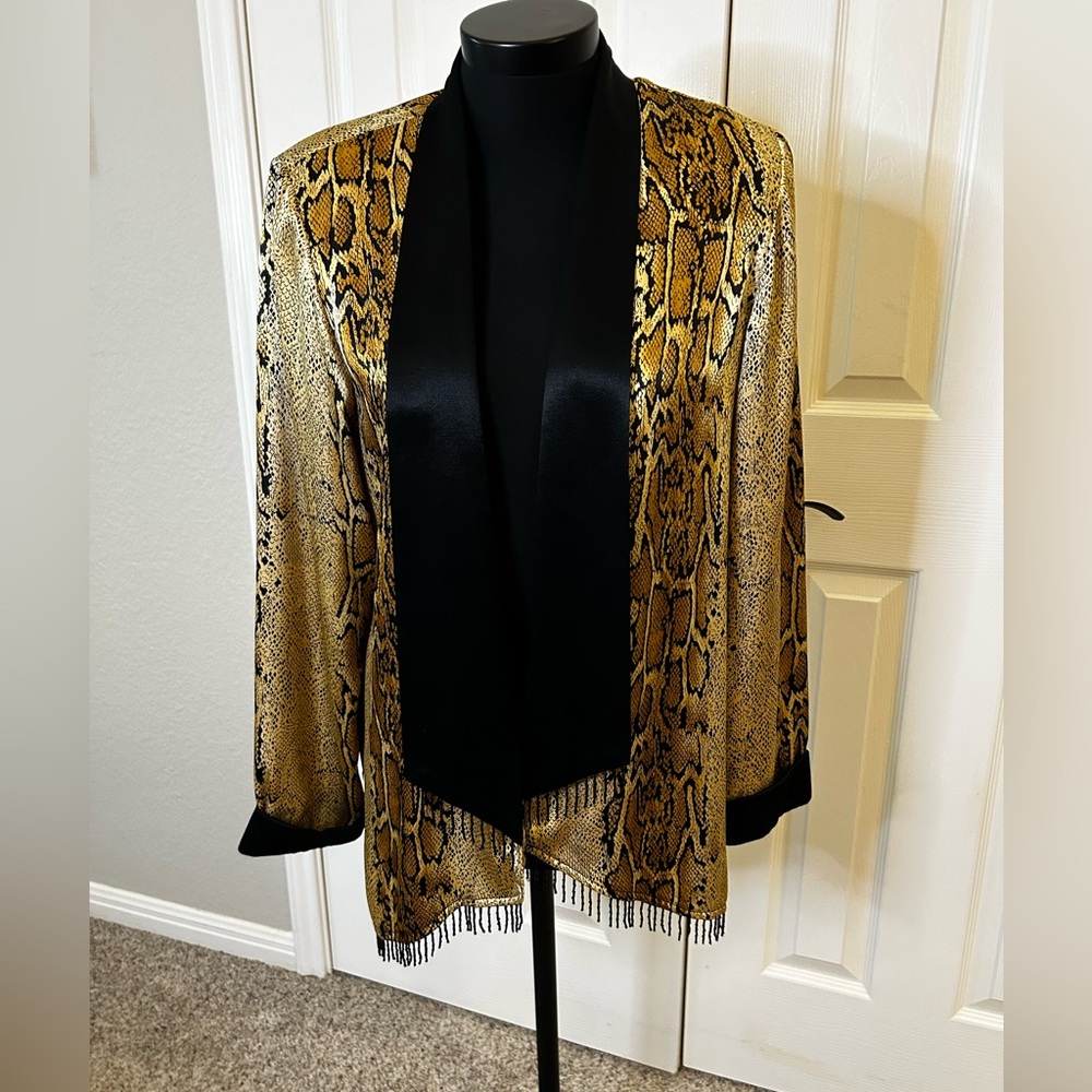 Dana Kay vintage snakeskin kimono/jacket. Size 8.